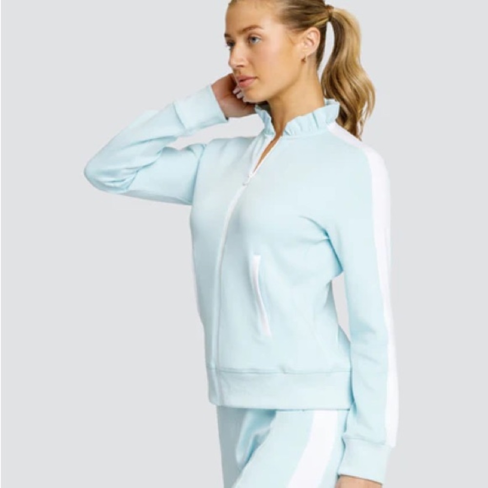 Spin in baby blue zip up brand new